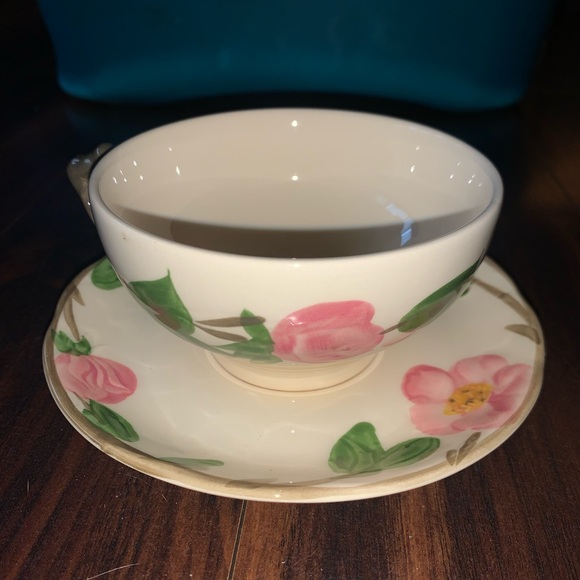 Franciscan Desert Rose Tea Cup & Saucer Set of 12 vintage Pink Rose - Picture 1 of 3